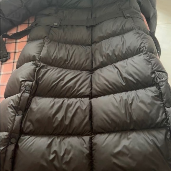 Women black maxi down jacket - Picture 5 of 8